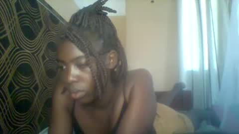 Snapshot of prettyzuzu chatting on September 29, 6:40 am prettyzuzu online show from September 29, 6:40 am