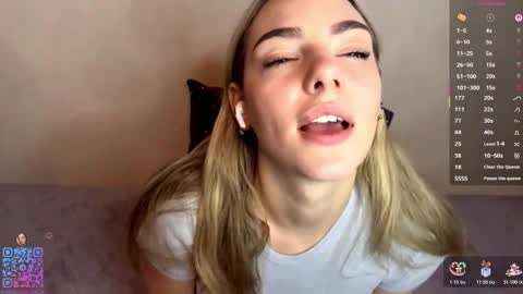 Amelia online show from February 2, 6:17 pm