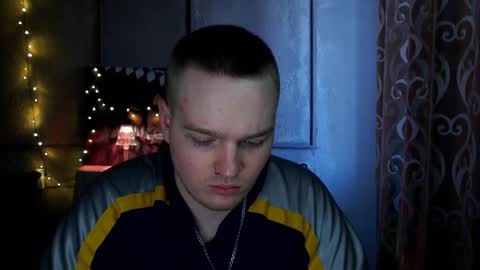 Snapshot of princ4real chatting on January 15, 11:43 am prince online show from January 15, 11:43 am