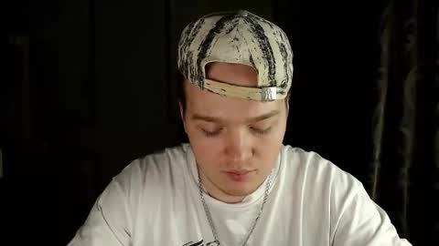 Snapshot of princ4real chatting on March 6, 6:37 pm prince online show from March 6, 6:37 pm