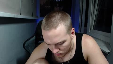 Snapshot of princ4real chatting on September 16, 11:39 pm prince online show from September 16, 11:39 pm