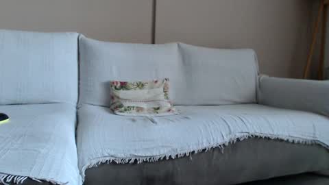 prince_89 online show from December 2, 5:48 am