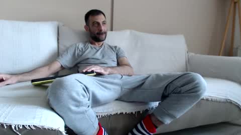 prince_89 online show from December 3, 5:42 am