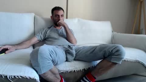 prince_89 online show from December 3, 8:49 am