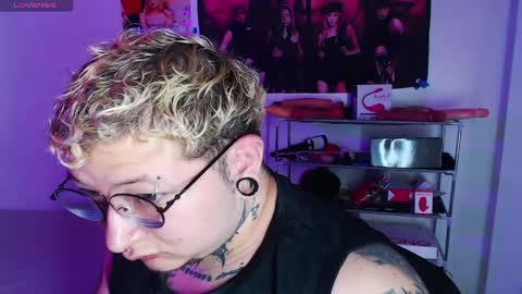 Prince online show from April 12, 4:56 pm