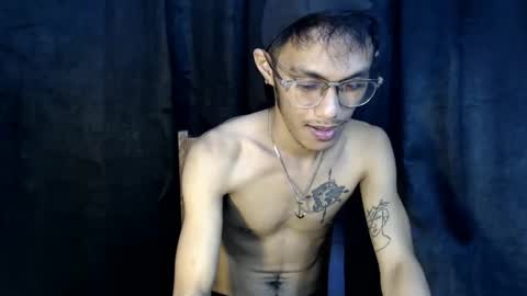 Snapshot of prince_gray69 chatting on November 14, 5:17 am Prince online show from November 14, 5:17 am