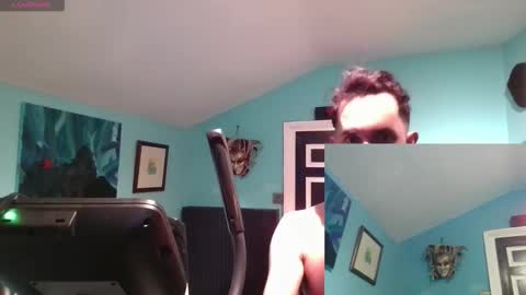 Snapshot of prince_raphael chatting on January 15, 6:55 pm Riffraff online show from January 15, 6:55 pm