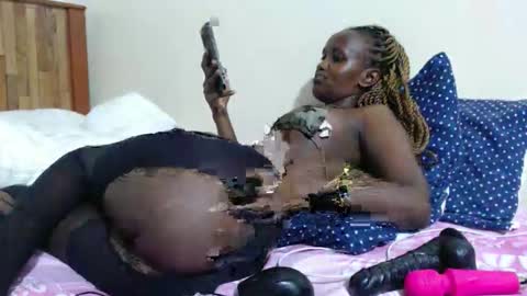 Shan online show from December 20, 3:19 pm