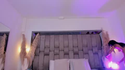  rosa  online show from March 26, 8:14 pm