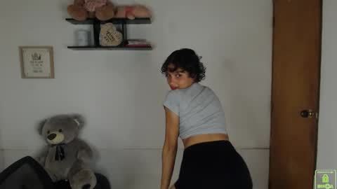 An online show from October 14, 6:52 pm