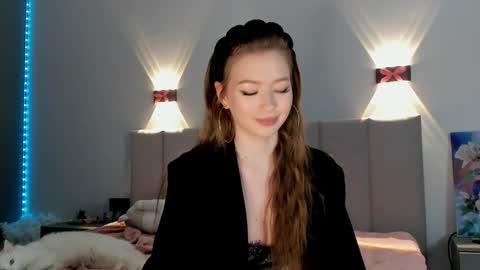 Snapshot of princess_nier chatting on January 17, 1:15 am Princess Diana online show from January 17, 1:15 am