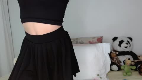 Snapshot of princess_ofyourdreams chatting on November 7, 6:08 pm Sophie online show from November 7, 6:08 pm