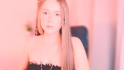 ArianaJoliiee online show from November 11, 11:49 pm