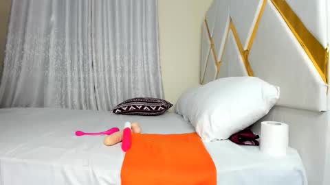 princess_princessa online show from May 23, 1:59 pm