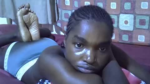 princess_scovia online show from November 9, 11:30 am