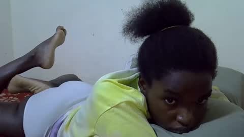 princess_scovia online show from April 8, 7:36 pm