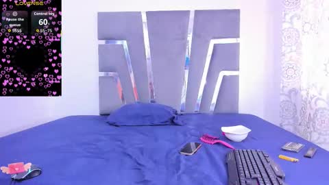 Snapshot of princess_sharon_ chatting on November 28, 5:59 pm princess_sharon_ online show from November 28, 5:59 pm