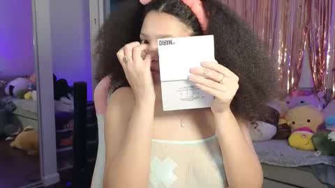 Snapshot of princessamberrrxo chatting on December 15, 6:56 pm Amber online show from December 15, 6:56 pm