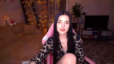 princessamira1 online show from December 4, 3:32 pm