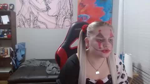 Will and Kaley online show from November 1, 8:38 am