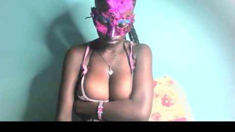 Snapshot of princessbiancah chatting on September 12, 9:53 am Nelly online show from September 12, 9:53 am