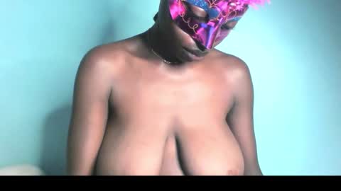 Snapshot of princessbiancah chatting on September 14, 4:00 am Nelly online show from September 14, 4:00 am