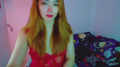 Snapshot of princesscutiexx chatting on December 2, 9:28 pm Hello everyone this is your beloved Athena again I present the most comfortable and kind room I accept everyone with kindness online show from December 2, 9:28 pm