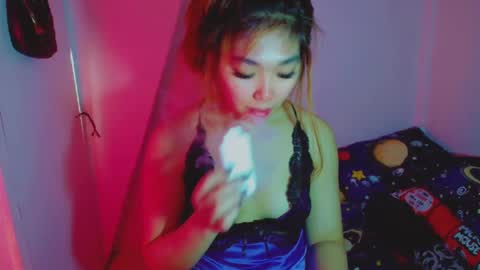 Snapshot of princesscutiexx chatting on December 4, 11:13 pm Hello everyone this is your beloved Athena again I present the most comfortable and kind room I accept everyone with kindness online show from December 4, 11:13 pm
