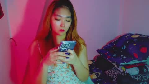 Snapshot of princesscutiexx chatting on December 5, 9:50 pm Hello everyone this is your beloved Athena again I present the most comfortable and kind room I accept everyone with kindness online show from December 5, 9:50 pm