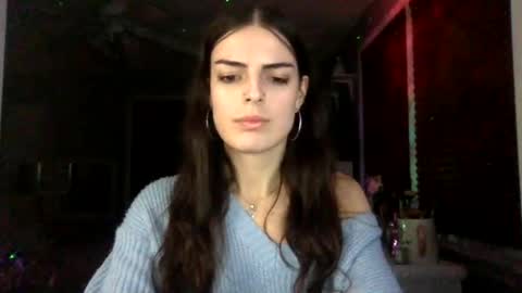 Princess Elysia online show from December 6, 3:52 am