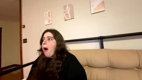 Snapshot of princesslaylaa chatting on February 20, 4:53 am princessviccxo online show from February 20, 4:53 am