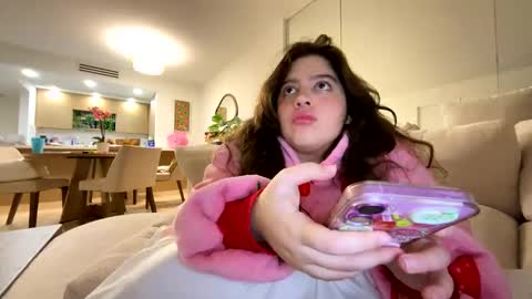 princessviccxo online show from March 16, 5:44 am