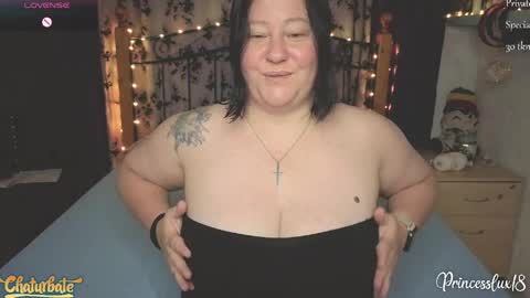 Lux Alot Luxi online show from April 7, 7:58 pm