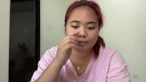 Snapshot of princessnaughty69 chatting on October 27, 4:16 am SweetyHeart online show from October 27, 4:16 am