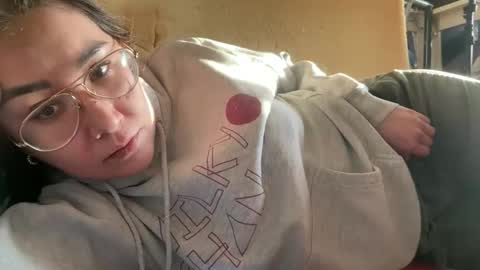 princessoftenis44 online show from April 5, 12:52 am