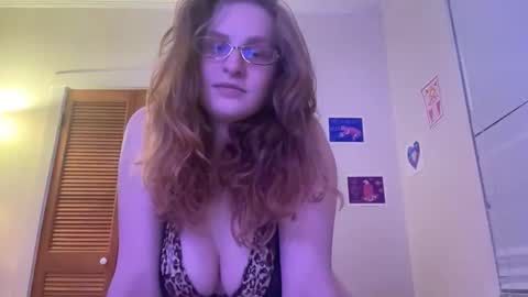 Princess Rhinestones online show from January 11, 7:13 am