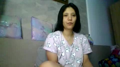Snapshot of princessyyara chatting on November 16, 3:17 pm PrincessYara online show from November 16, 3:17 pm