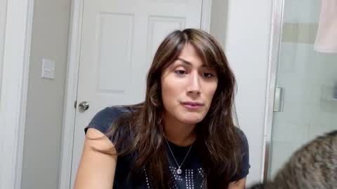 Snapshot of prinxessally chatting on March 23, 6:56 pm Prinxessally online show from March 23, 6:56 pm