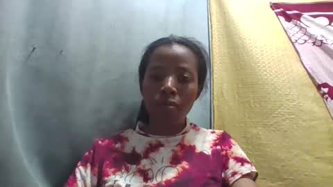 Snapshot of prisca880319 chatting on April 11, 11:58 am prisca880319 online show from April 11, 11:58 am