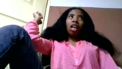 prisca880319 online show from July 15, 10:31 am