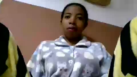 prisca880319 online show from July 16, 3:01 am