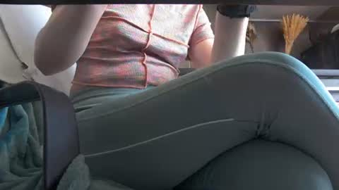 Snapshot of private_space chatting on July 19, 7:45 am Space online show from July 19, 7:45 am