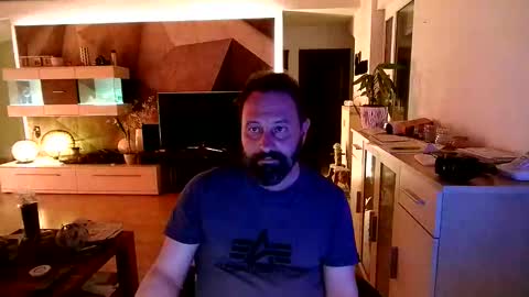 proband_007 online show from April 17, 9:51 pm