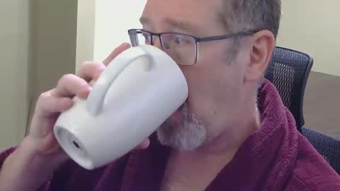 Snapshot of professor21255 chatting on November 18, 12:42 pm professor21255 online show from November 18, 12:42 pm