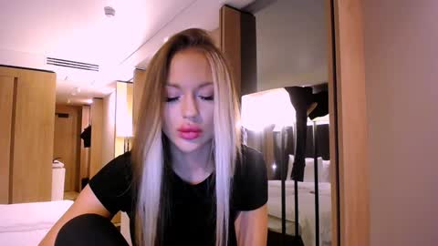 Barbara online show from December 25, 2:34 pm