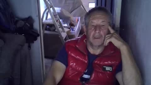 projectorepson online show from October 19, 4:29 pm