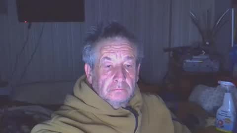 projectorepson online show from February 25, 8:07 pm