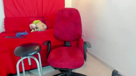 Snapshot of prometeo353293 chatting on November 18, 12:53 pm prometeo353293 online show from November 18, 12:53 pm