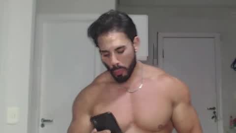 promuscles4u online show from January 10, 1:07 am