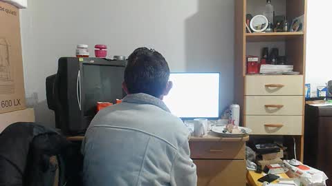 Mariusz online show from May 24, 2:05 am